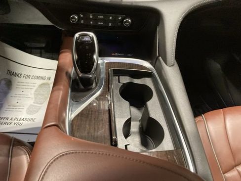 Used 2019 Buick Enclave Avenir w/ Avenir Technology Package image 14