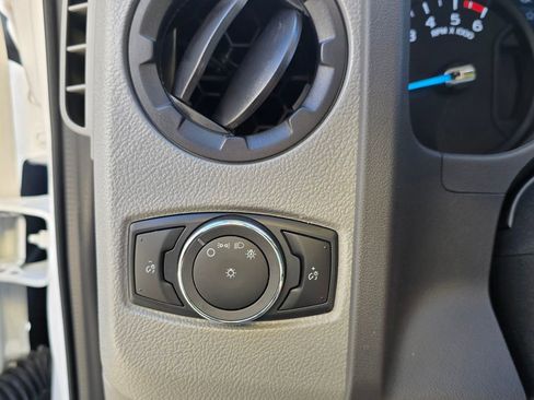 Used 2024 Ford E-350 and Econoline 350 Super Duty w/ Driver's Safety Package image 28