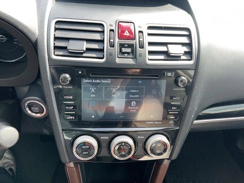 Used 2017 Subaru Forester 2.5i Touring image 21