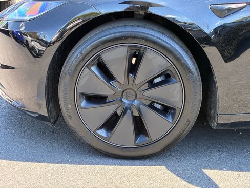Used 2024 Tesla Model 3 Standard Range RWD image 54