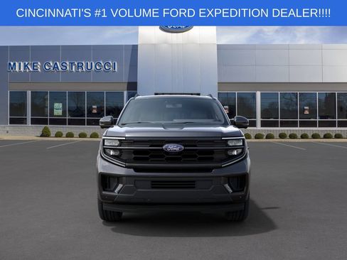 New 2027 Ford Expedition Max Active AWD/4WD image 3