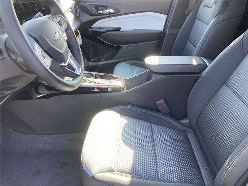 New 2026 Chevrolet Trax LT w/ Driver Confidence Package image 19