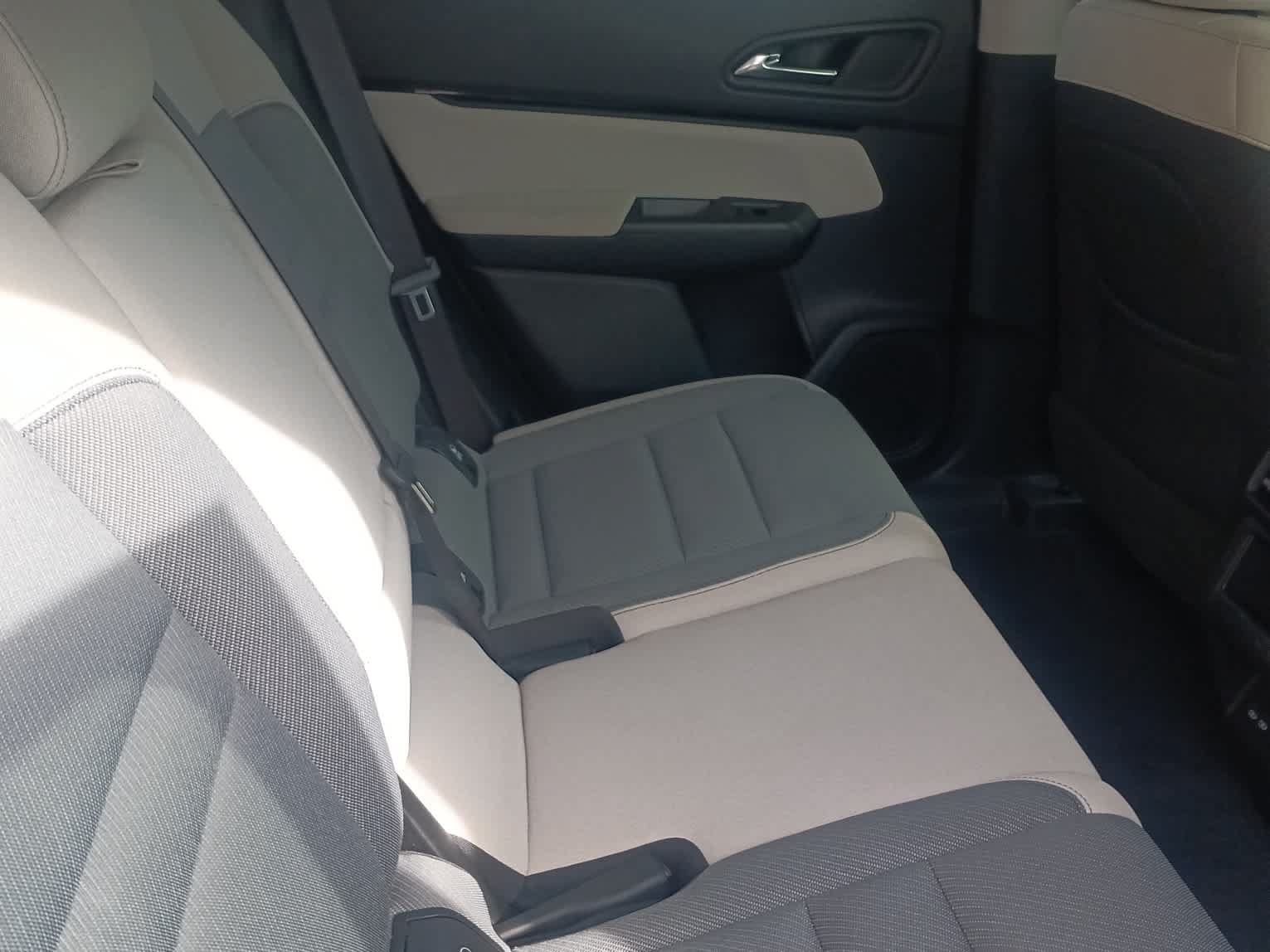 Used 2024 Honda Prologue EX image 21