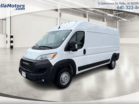 Used 2025 RAM ProMaster 3500 w/ Convenience Group FWD image 8