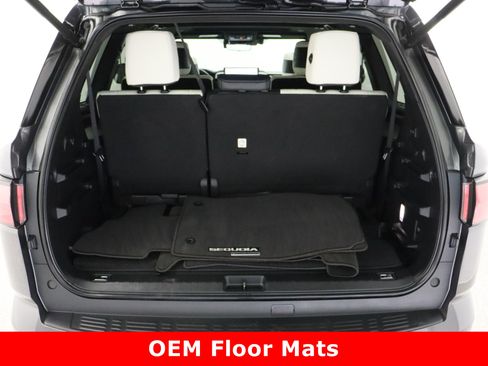 Used 2025 Toyota Sequoia Capstone image 37