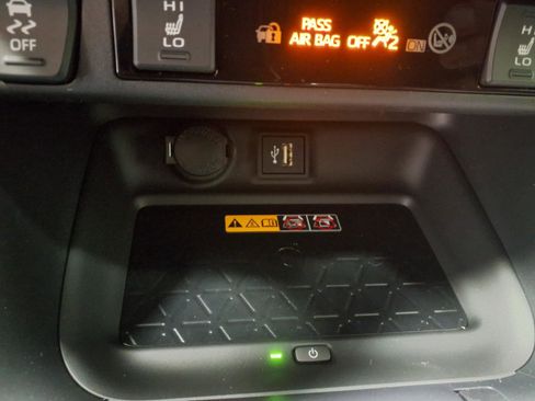 New 2025 Toyota RAV4 XLE Premium image 16