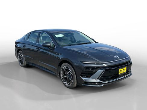 New 2026 Hyundai Sonata SEL image 7