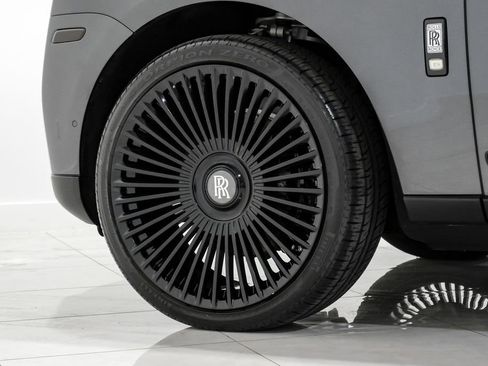 Used 2022 Rolls-Royce Cullinan w/ Cullinan Package AWD/4WD image 72
