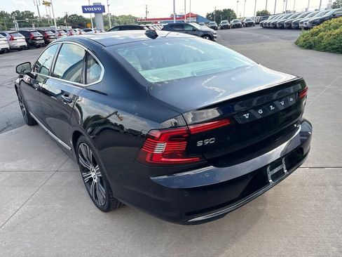 Certified 2023 Volvo S90 B6 Plus AWD/4WD image 8