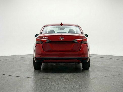 Used 2025 Nissan Versa SV image 7