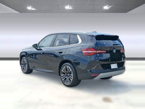 Used 2026 BMW X3 xDrive30 w/ Premium Package image 3