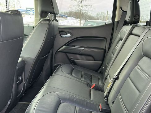 Used 2017 GMC Canyon SLT w/ Driver Alert Package image 23