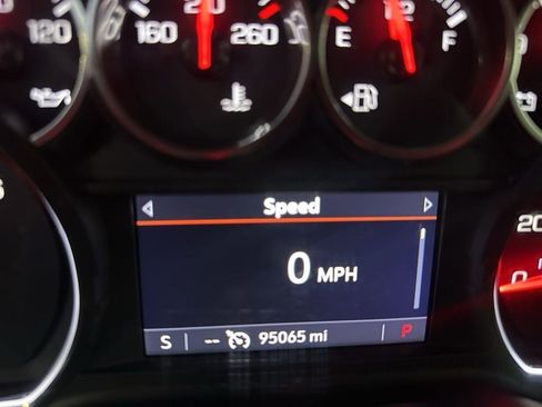 Used 2019 Chevrolet Silverado 1500 LT w/ All-Star Edition RWD image 12