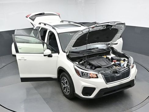 Used 2020 Subaru Forester Premium AWD/4WD image 45