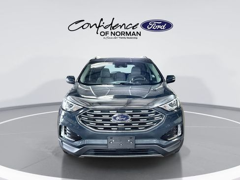 Used 2019 Ford Edge Titanium AWD/4WD image 2
