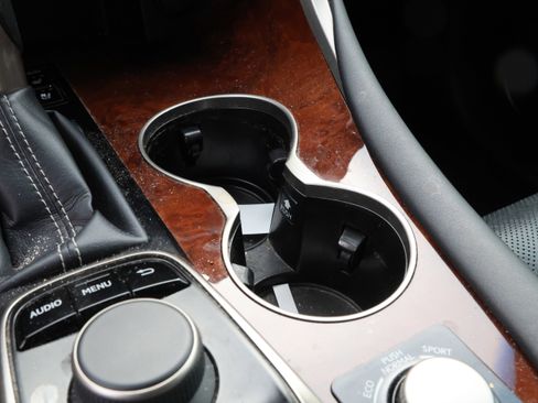 Used 2018 Lexus RX 350L FWD image 29