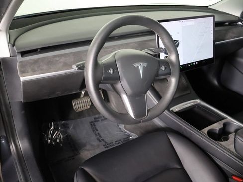 Used 2021 Tesla Model 3 Standard Range Plus RWD image 27