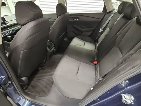 Used 2025 Honda Accord SE image 29