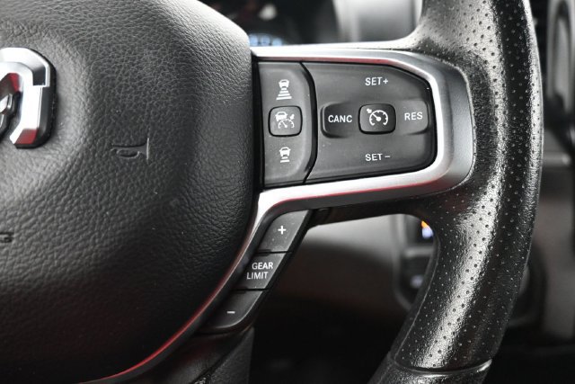 Used 2025 RAM 1500 Tradesman AWD/4WD image 11