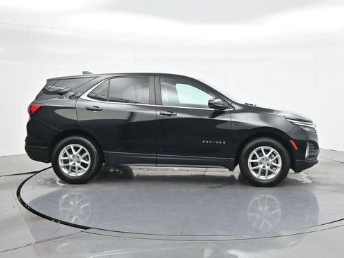 Used 2023 Chevrolet Equinox LT FWD image 4