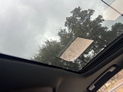 Used 2018 Audi A4 2.0T Ultra Premium w/ Convenience Package image 19