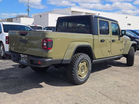 New 2026 Jeep Gladiator Willys AWD/4WD image 11