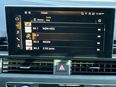 Used 2022 Audi A4 2.0T Premium w/ Convenience Package image 22