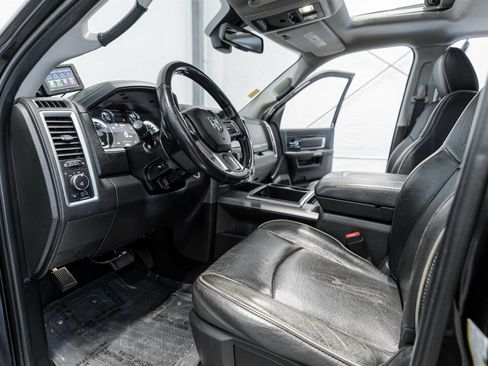 Used 2015 RAM 3500 Laramie Longhorn image 13
