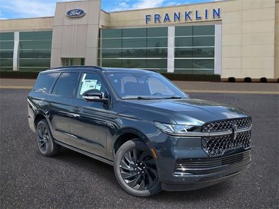 New 2025 Lincoln Navigator Reserve w/ Jet Appearance Package