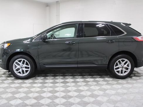 Used 2024 Ford Edge SEL w/ Convenience Package AWD/4WD image 8