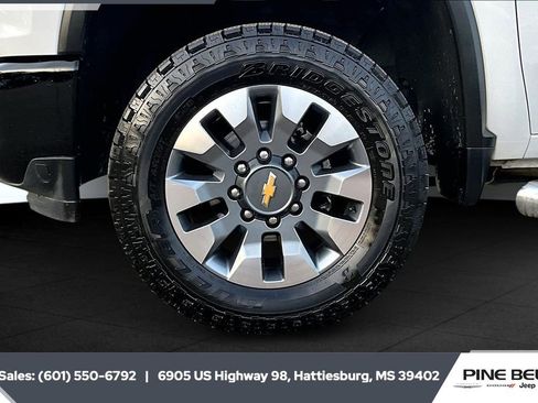 Used 2023 Chevrolet Silverado 2500 Custom w/ Gooseneck/5TH Wheel Package image 7