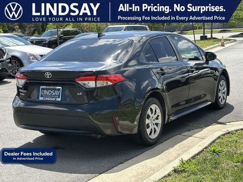 Used 2020 Toyota Corolla LE FWD image 7