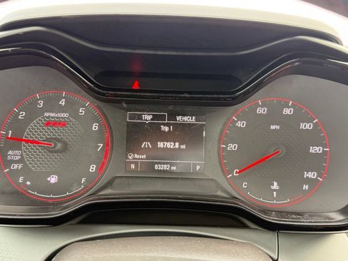 Used 2024 Chevrolet Trax RS w/ Driver Confidence Package FWD image 16