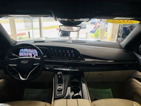 Used 2022 Cadillac Escalade Premium Luxury w/ Performance Package AWD/4WD image 49