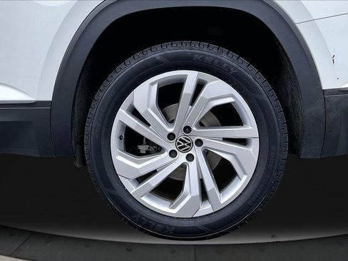 Used 2023 Volkswagen Atlas SE FWD image 37