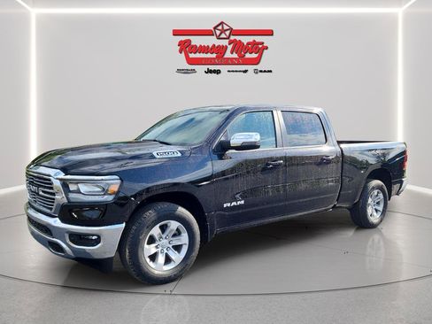 Used 2023 RAM 1500 Laramie AWD/4WD image 1