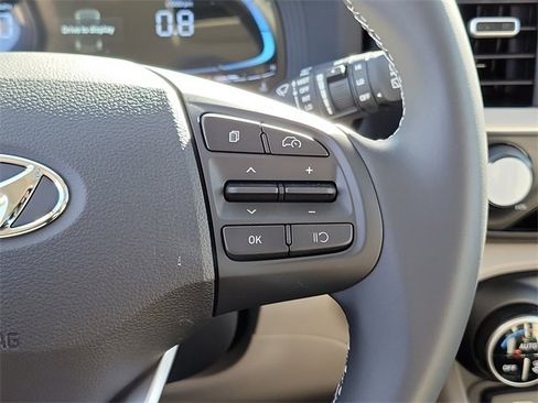 New 2026 Hyundai Venue SEL image 7