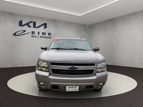 Used 2009 Chevrolet Tahoe LT w/ Convenience Package AWD/4WD image 6