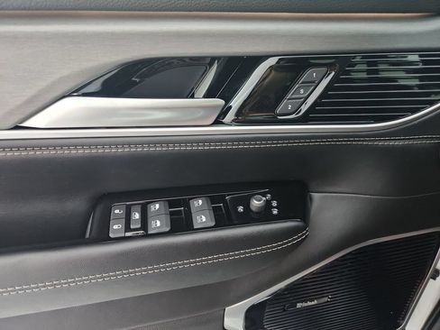 New 2026 Jeep Grand Wagoneer L Limited AWD/4WD image 21