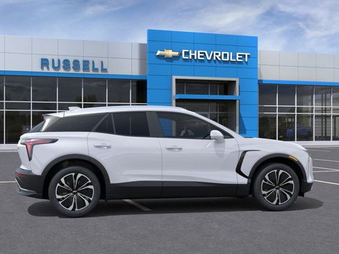New 2026 Chevrolet Blazer EV LT AWD/4WD image 29