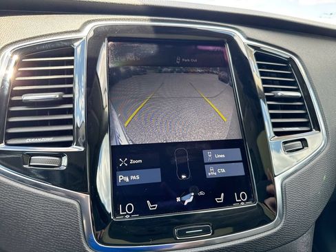 Used 2016 Volvo XC90 T6 Momentum AWD/4WD image 16