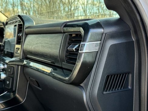 Used 2022 Ford F150 XLT w/ Equipment Group 302A High image 17