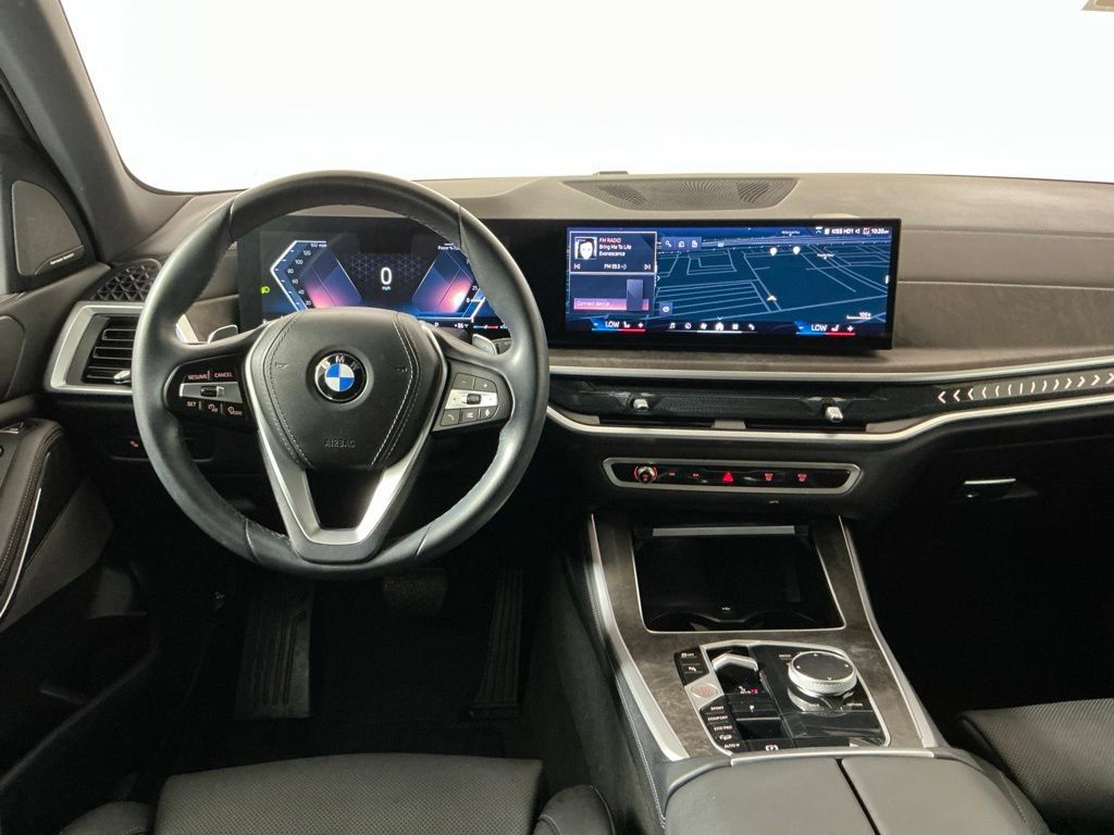 Certified 2024 BMW X5 xDrive40i w/ Parking Assistance Package AWD/4WD image 9