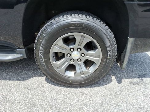 Certified 2018 Chevrolet Tahoe LS w/ Max Trailering Package AWD/4WD image 12