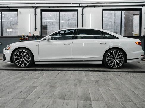 Used 2023 Audi A8 L 3.0T w/ Luxury Package image 4