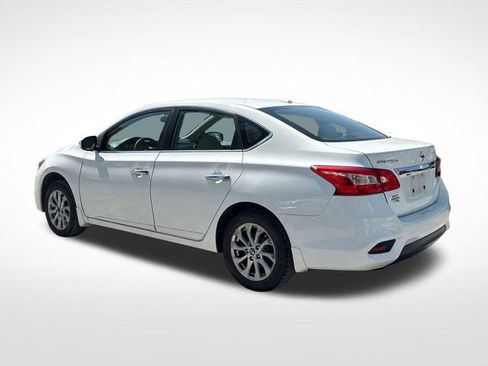 Used 2016 Nissan Sentra SV w/ Style Package FWD image 3