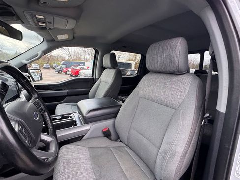 Used 2022 Ford F150 XLT w/ Equipment Group 302A High image 9