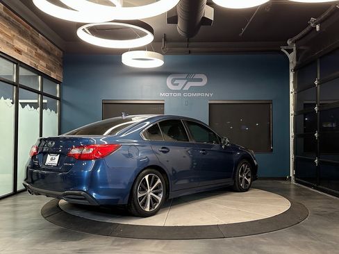 Used 2019 Subaru Legacy 2.5i Limited image 3