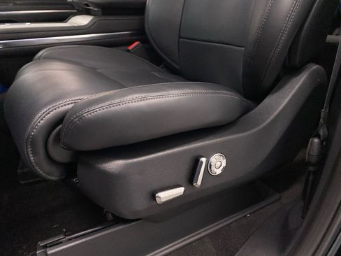 New 2026 Lincoln Navigator Reserve w/ Jet Appearance Package image 20