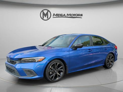 Used 2022 Honda Civic Sport image 2